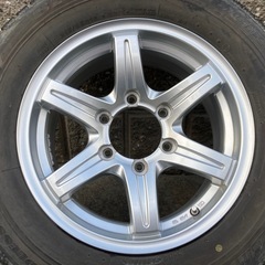 ハイエース　ブリヂストン　215/65/16　スタッドレスREVOGZ の画像