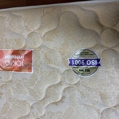 シングルマットレスの画像