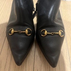 GUCCI ホースビット ショートブーツ ブラック レザーの画像