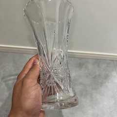 ボヘミアクリスタル 花瓶の画像