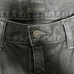 ［無料］UNIQLO  ブラックデニム　の画像