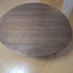 折りたたみローテーブルの画像