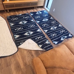 ベッド 敷パッド (オルテガ柄) ダブル1枚、シングル3枚セット✨️の画像