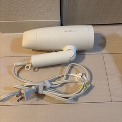 SALONIAドライヤー【美品】の画像