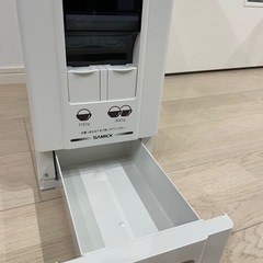 米びつ　米保存容器　32kg  1合/2合 計量可能 無洗米対応の画像