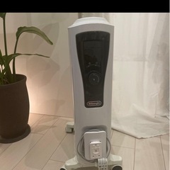 デロンギ ユニカルド オイルヒーターの画像