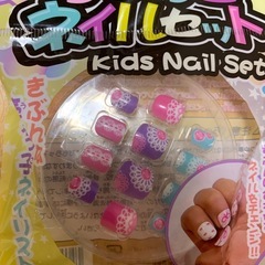 キッズ　ネイルチップ3個セットの画像