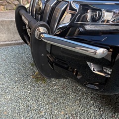 トヨタ PRADO フロントバンパーガード　
の画像