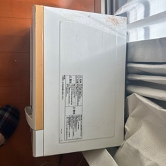 電子レンジと空気清浄機の画像