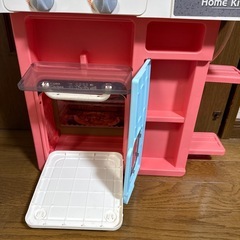 おもちゃ　キッチン　付属品なし　の画像