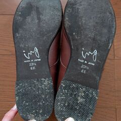 ストラップ付きローファー　ing　23.5cmの画像