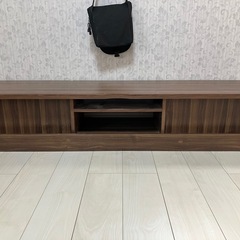 テレビ台（150×31×42㎝）の画像