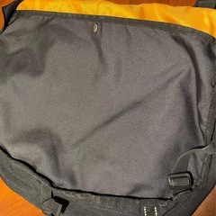 メッセンジャーバッグ  男性向き 鞄の画像