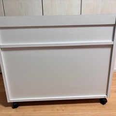 押入れ収容ラック×2個の画像