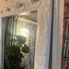 装飾付きミラー 全身鏡の画像