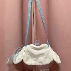 シナモンのポシェットの画像