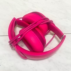 【ジャンク品】beats Solo ピンクの画像