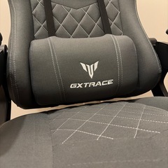 ゲーミングチェア　GXTRACEの画像