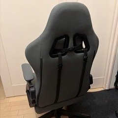 ゲーミングチェア　GXTRACEの画像