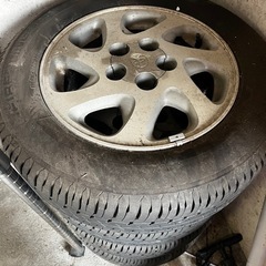 ②タイヤ　ほぼ新品に近い 195/65R15の画像