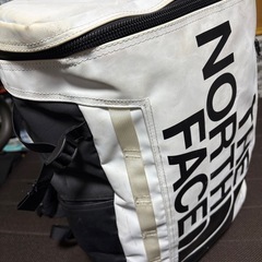 THE NORTH FACE ヒューズボックス 30L MN82150 ホワイトの画像
