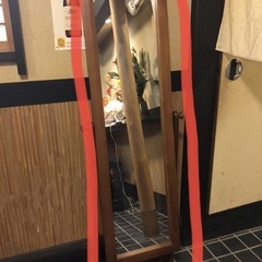 木製　キャスター付き　鏡の画像
