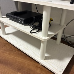 テレビ台、DVDプレーヤー
の画像