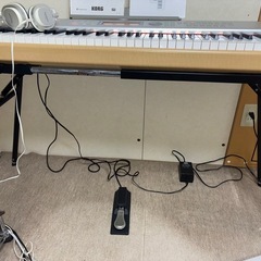KORG SP-500 電子ピアノ ヘッドフォン&フットペダル&取説付きの画像