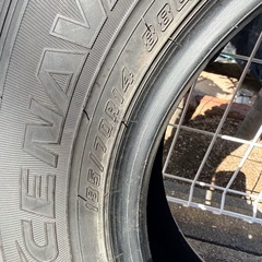 スタッドレスタイヤの画像