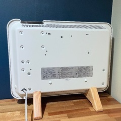 moku パネルヒーター 2023年製 800w ホワイト 白 静音 ここぽかの画像