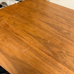【1/4以降引き取りOK】ダイニングテーブルの画像
