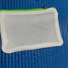 マスクとマスク専用洗濯ネットの画像