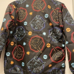 【新品】ポケモン 120cm メガリザードンX&Y アウターの画像