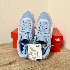 【新品未使用】PUMA スニーカー 24.0cm ベラドンナ ナイロンの画像