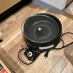 電気グリル鍋の画像