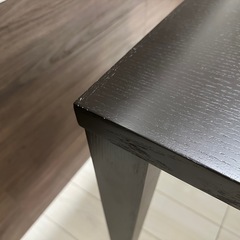 ダイニングテーブルの画像