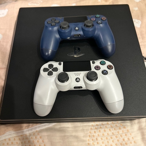 PS4  Pro　CUH-7200C 中古