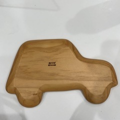 プチママン キッズウッドトレイ カー ナチュラルPETITS ET MAMAN　キッズプレートの画像