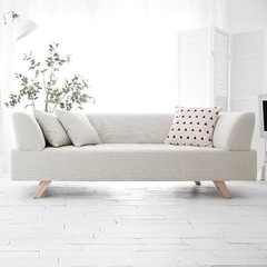 LOWYA3人掛けソファーの画像