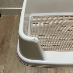 【アイリスオーヤマ】キャリーバッグ & ワイド壁付きトレーニング犬トイレの画像