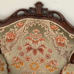 アンティークチェアの画像