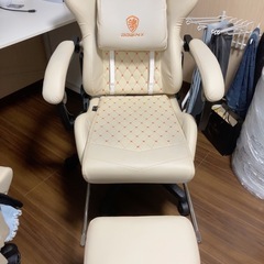 ゲーミングチェア　DOWINXの画像