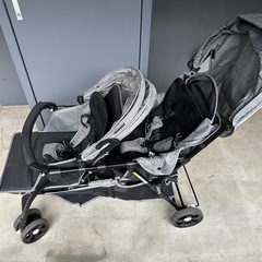 2人乗りベビーカー（besrey ベスレイ）の画像