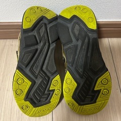 瞬足　ゴールド　18.5cmの画像