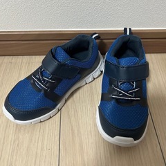 子供用靴　子供用スニーカー　18cm 青の画像