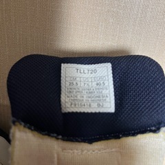 アシックス　テニスシューズ　25.5cmの画像