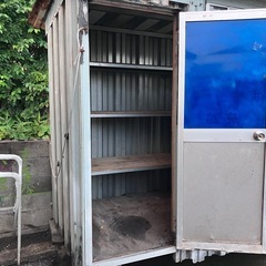 プレハブの画像