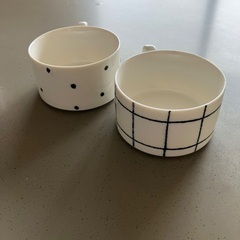 スープカップの画像