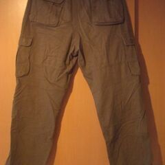 カーゴパンツ　アーミーグリーン色　サイズ　36の画像