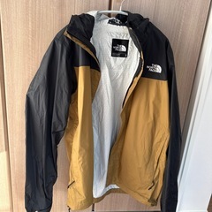 ノースフェイス　マウンテンジャケットの画像